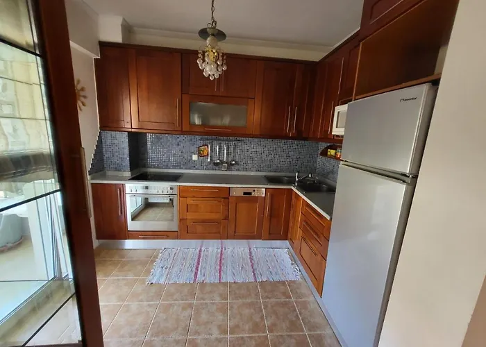 Apartamento Ritsa Peraía